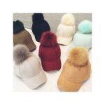 Czapka z daszkiem velvet z pomponem Bordo CZ13BOR - obrazek 4
