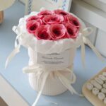 Flower box, bukiet zapachowych kwiatów mydlanych w pudełku, LED 9szt. BUK33B - obrazek 2