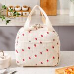 Torba termiczna do przenoszenia żywności LUNCH BOX truskawki 26x21x18cm PJM42 - obrazek 2