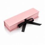 Pudełko prezentowe, ozdobne na bransoletki, 22x5,5x3cm różowy ze wstążką PDOZ30R - obrazek 2