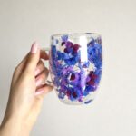 Szklanka termiczna z kwiatami w środku 300ml 1szt, pełna hortensji, niebieski bordo SZK214 - obrazek 3