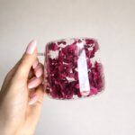 Szklanka termiczna z kwiatami w środku, pełna hortensji, burgund bordo180 ml 1szt SZK219 - obrazek 2